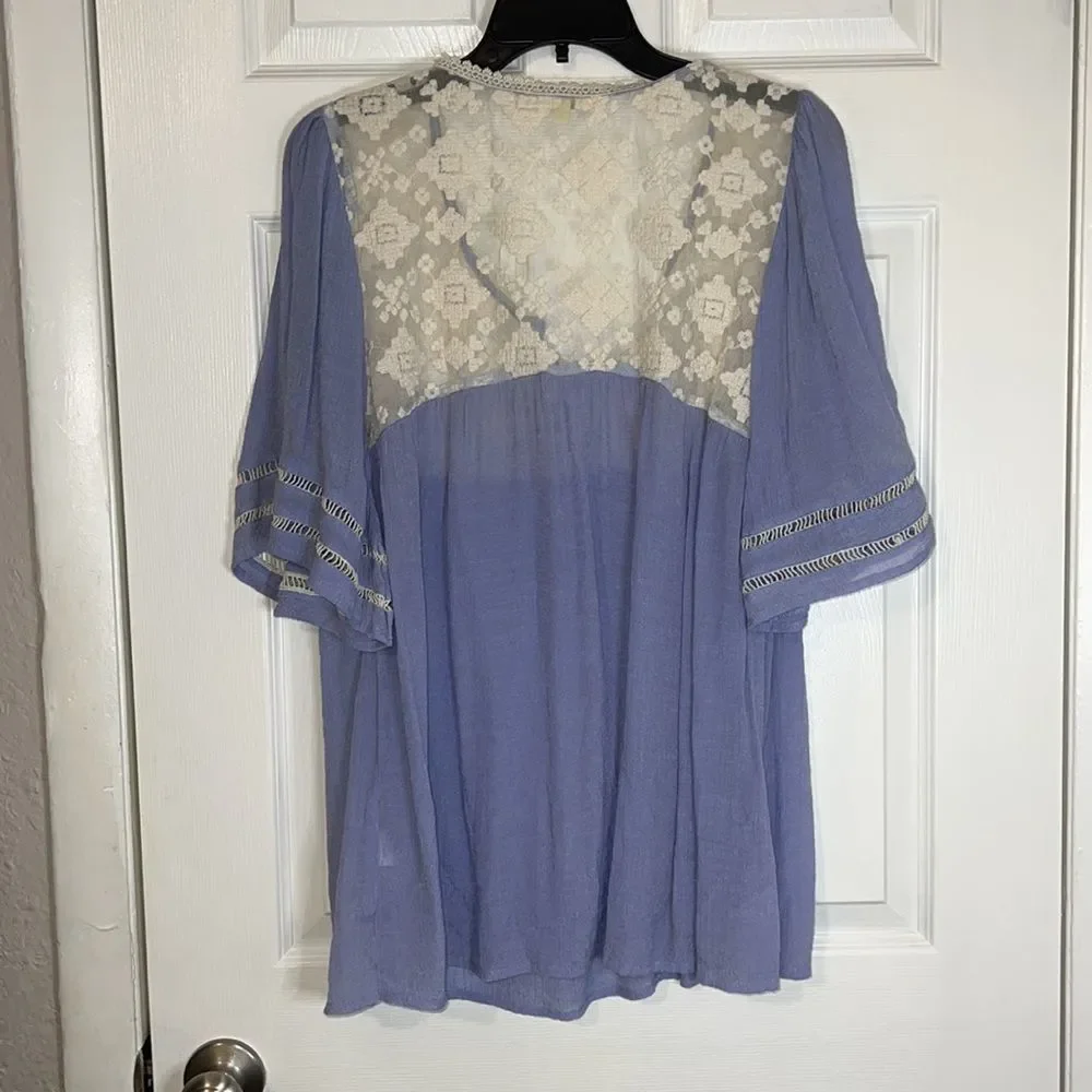 Kori Embroidered Periwinkle Lace Top - Picture 4 of 4